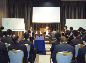 �����g�b�v�Z�[���X�}���o���ʐ^